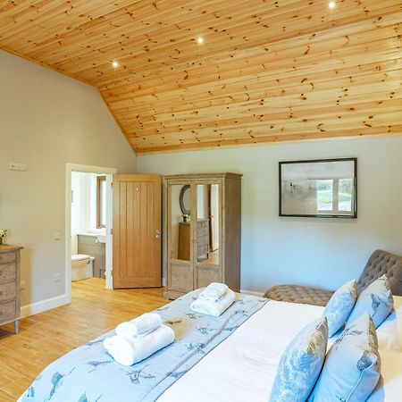 Osprey Lodge 1 With Hot Tub Нютън Стюарт Екстериор снимка
