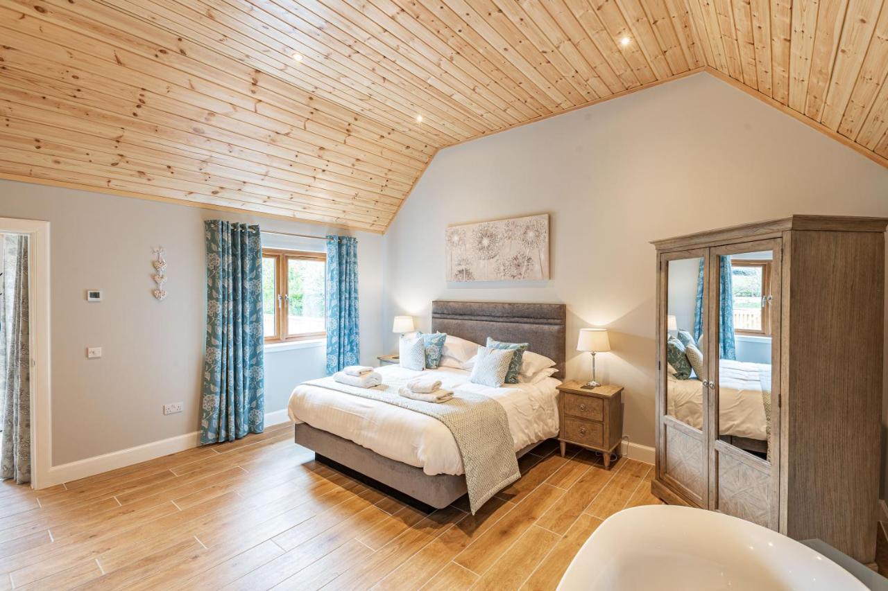Osprey Lodge 1 With Hot Tub Нютън Стюарт Екстериор снимка